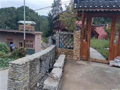 偏坡乡房东直租山庄 1200平方